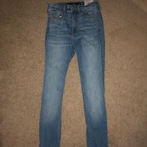 Hollister super skinny jeans